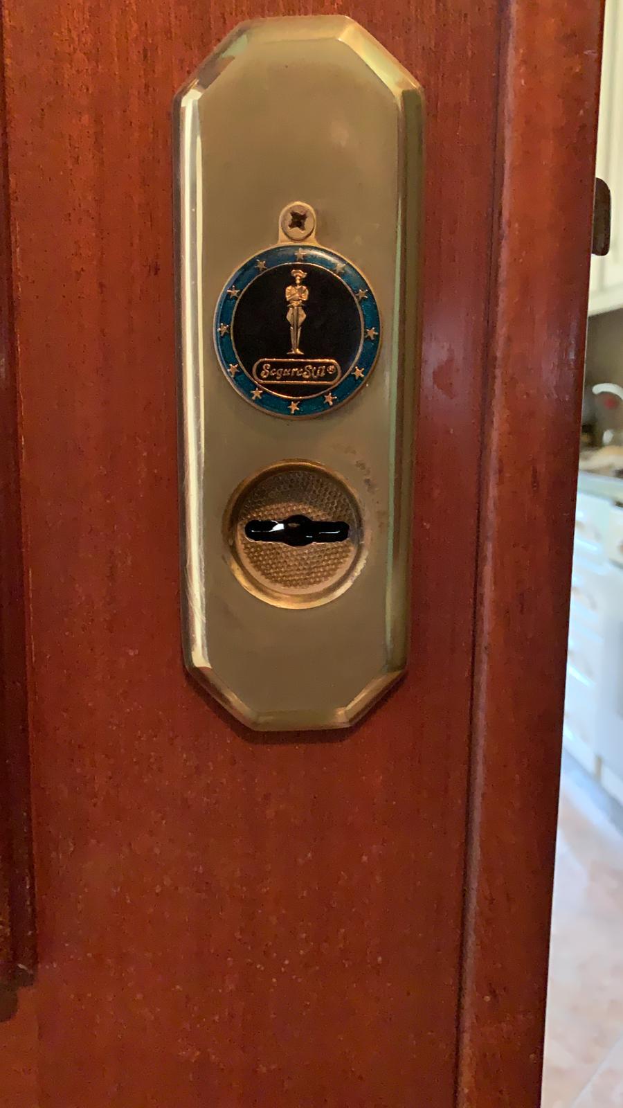 cambio-de-bombines-moncloa